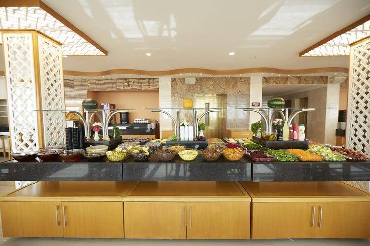 Ikbal De Luxe Hotel
