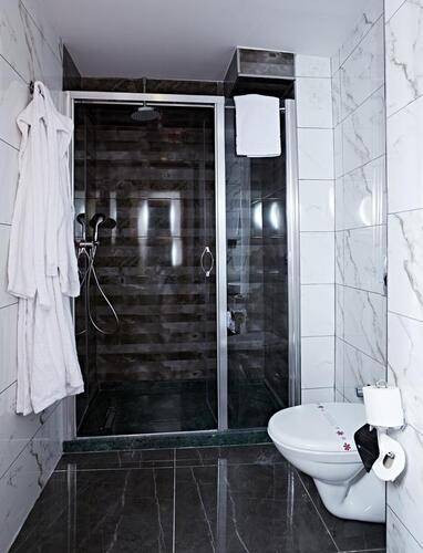 Ikbal De Luxe Hotel