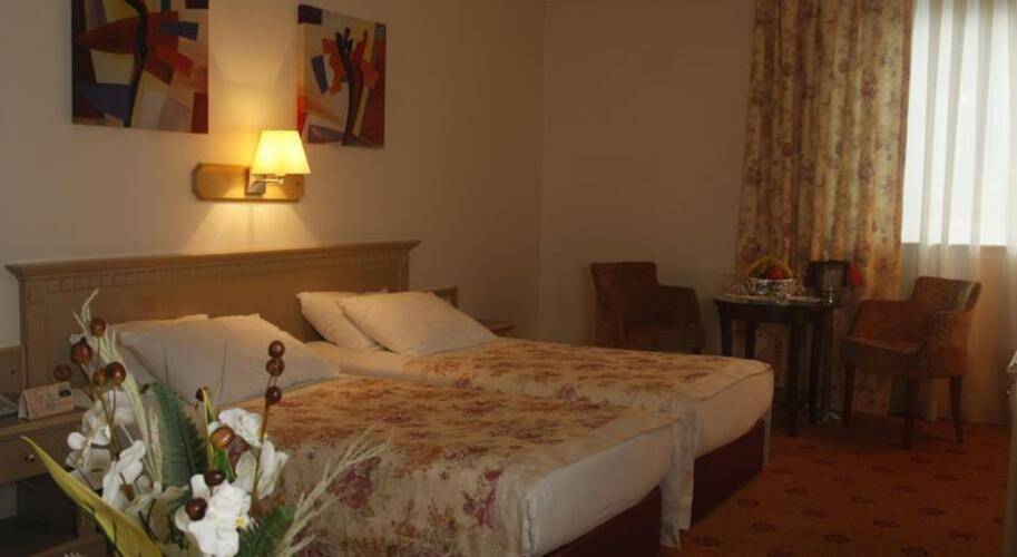 Grand Medya Hotel