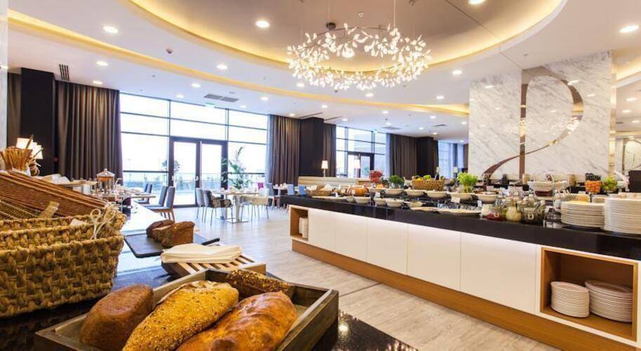 Radisson Collection Paradise Resort & Spa