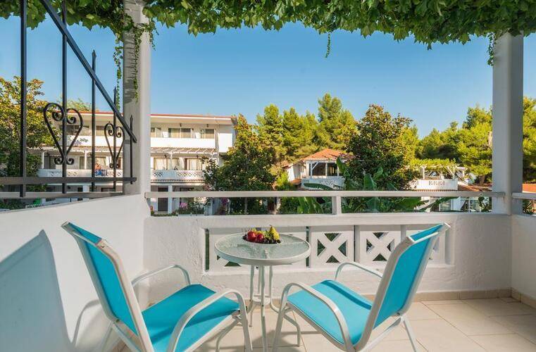 Porfi Beach Hotel