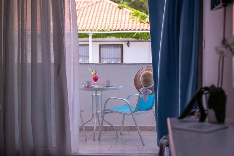 Porfi Beach Hotel