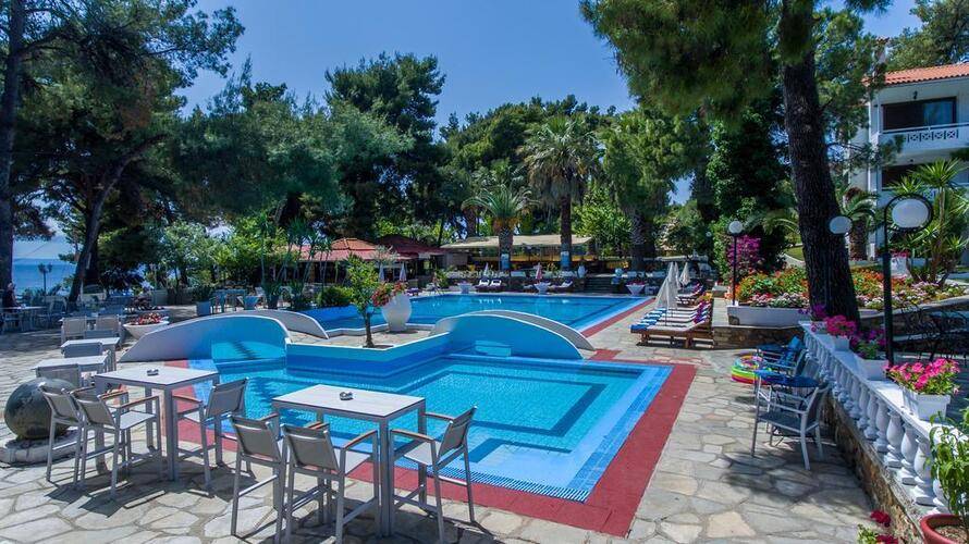 Porfi Beach Hotel