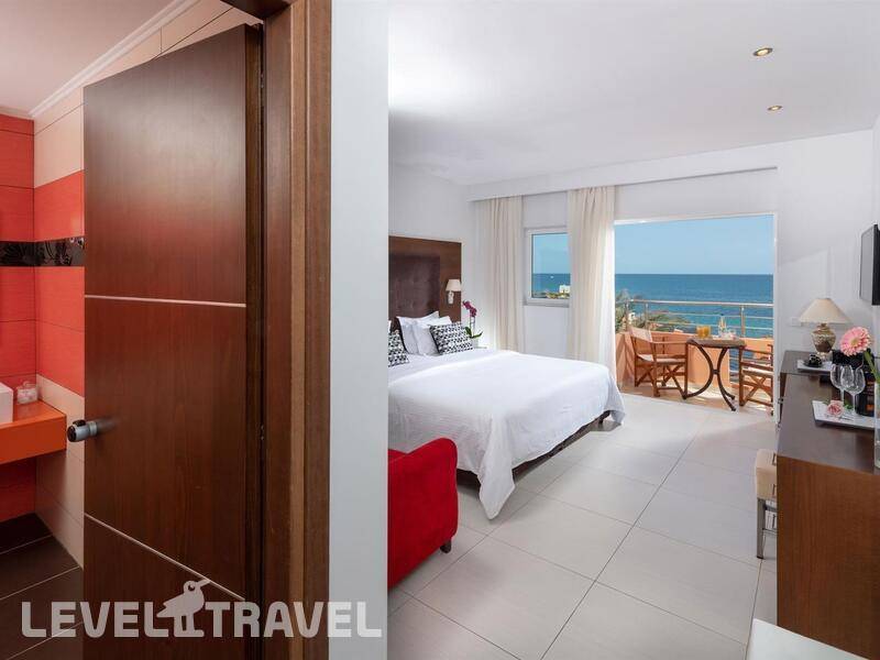 Фотография High Beach Resort Hotel