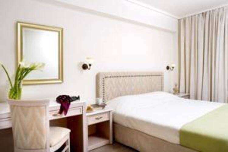 Amarilia Hotel