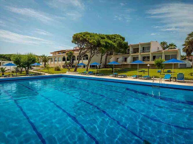 Pavlina Beach Hotel
