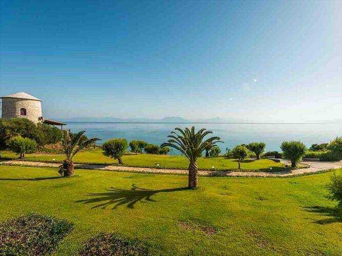 Pavlina Beach Hotel