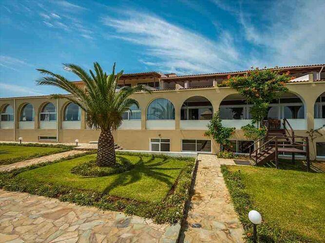 Pavlina Beach Hotel