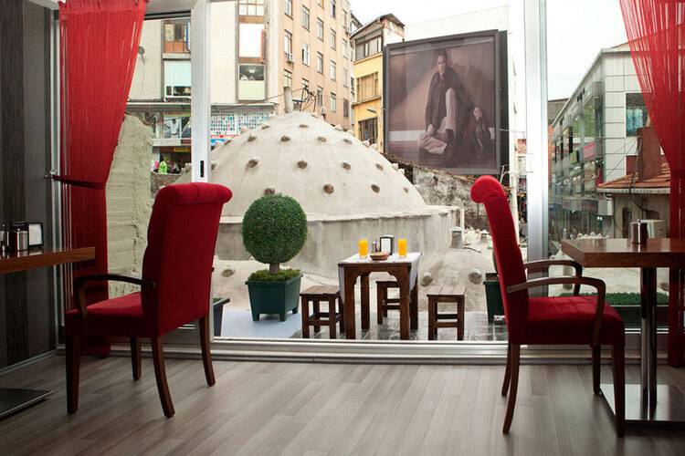 Nanda Hotel