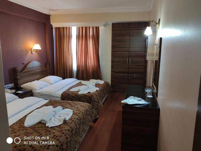 Bazaar Hotel