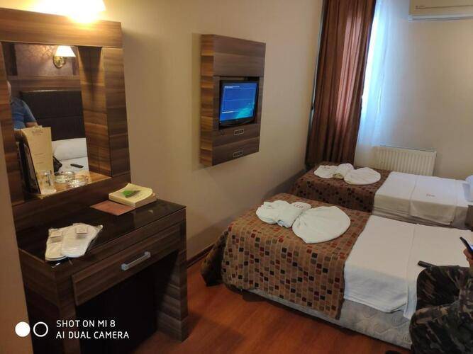 Bazaar Hotel