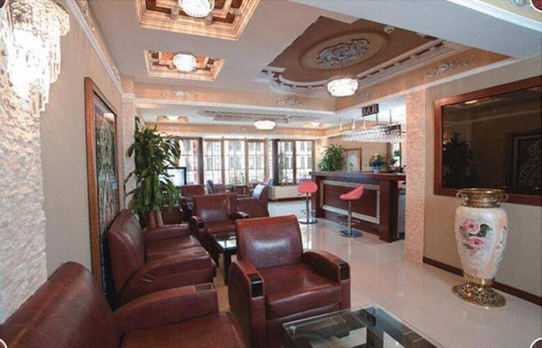 Bazaar Hotel