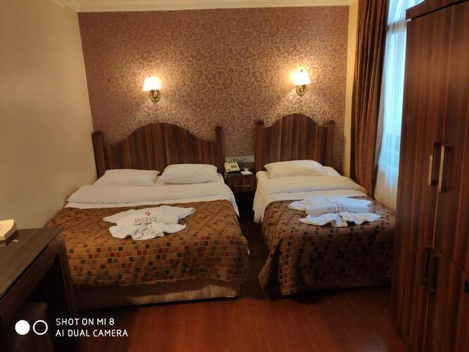 Bazaar Hotel