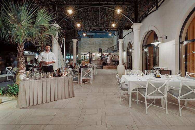 Budva Hotel
