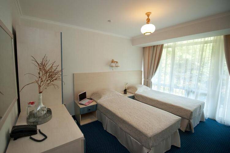 Ripario Hotel Group Modern (Рипарио)