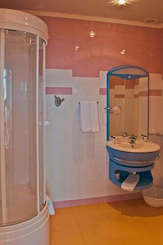 Ripario Hotel Group Modern (Рипарио)