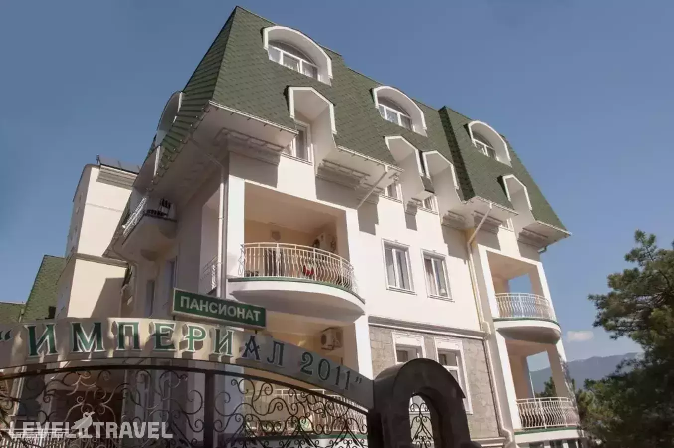 Отель Империал 2011