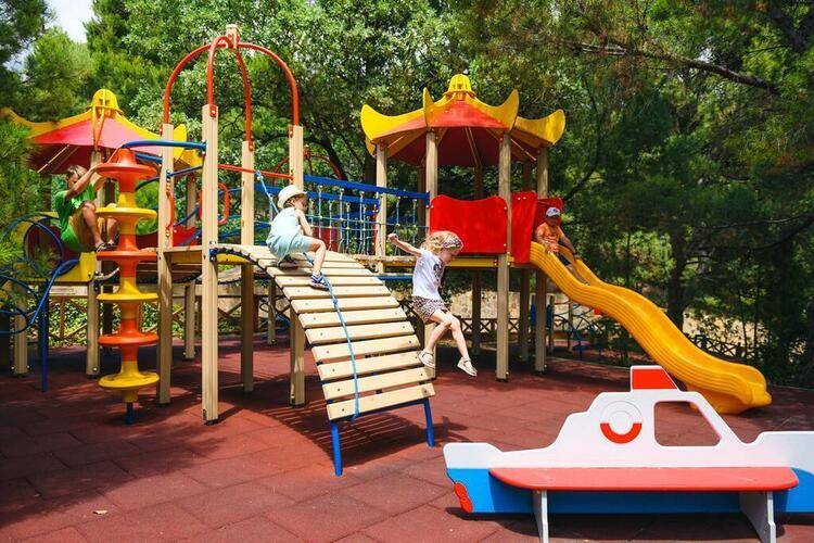 Резиденция Крымский Бриз