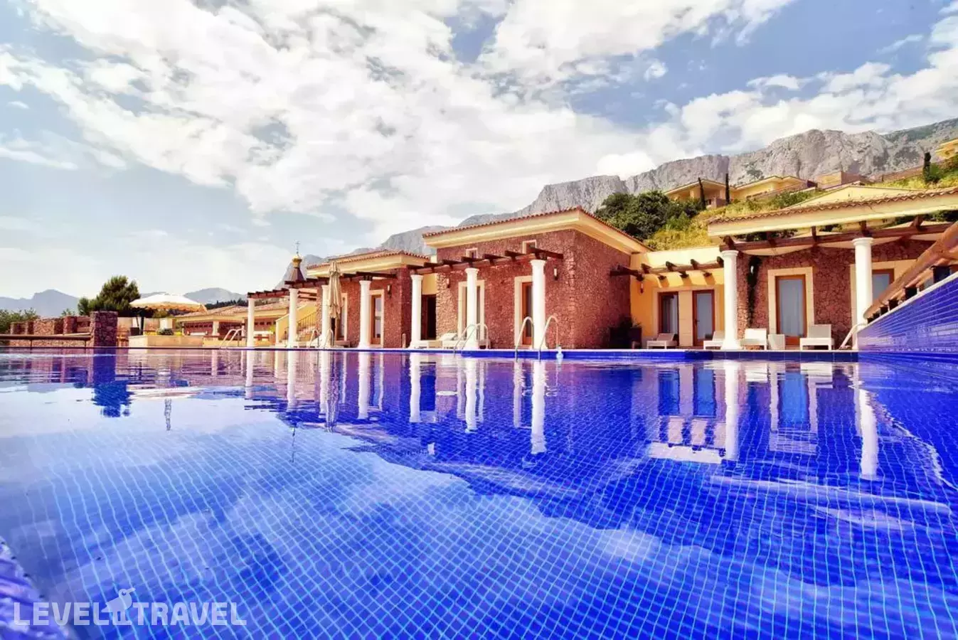 Резиденция Крымский Бриз