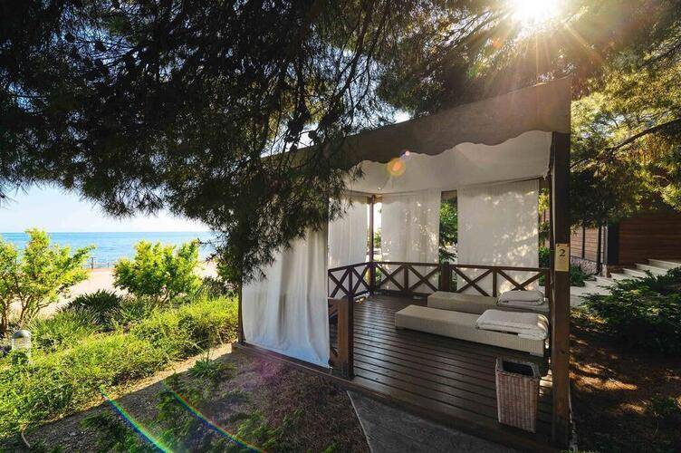 Резиденция Крымский Бриз