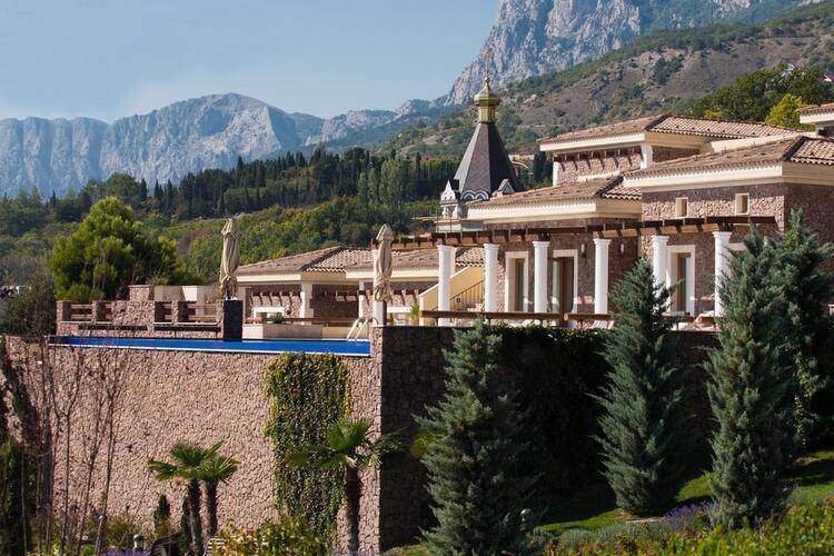 Резиденция Крымский Бриз