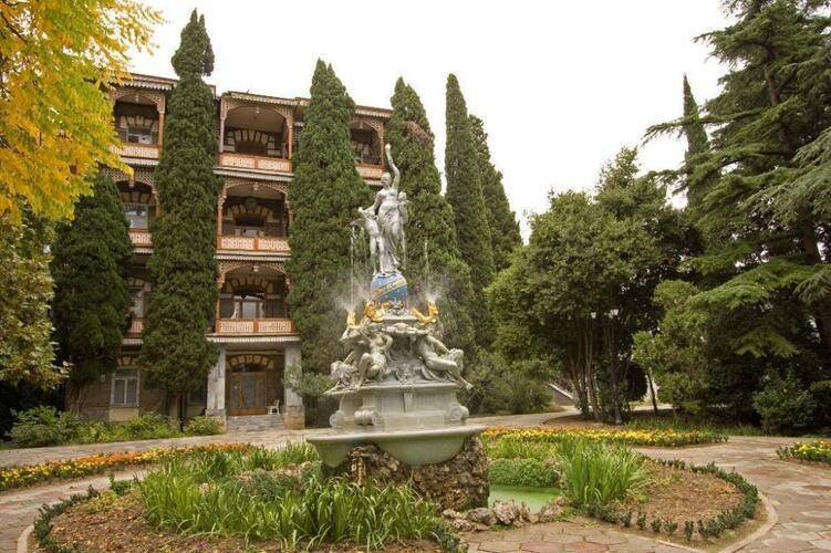 Санаторий Гурзуфский