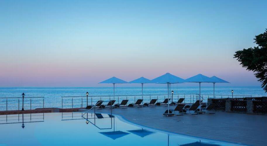 Riviera Sunrise Resort & Spa (Ex. Radisson Resort & Spa)