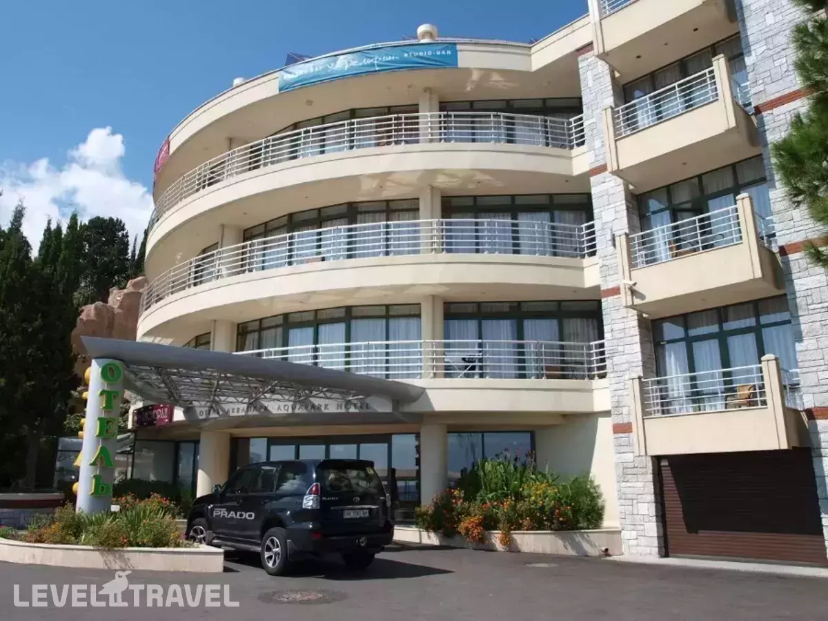 Отель Аквапарк (Кк Миндальная Роща)