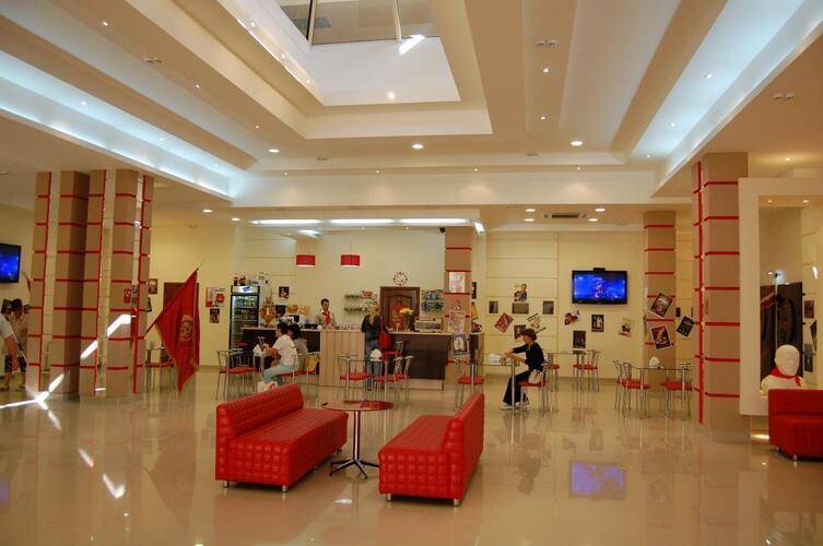 Golden Family Resort