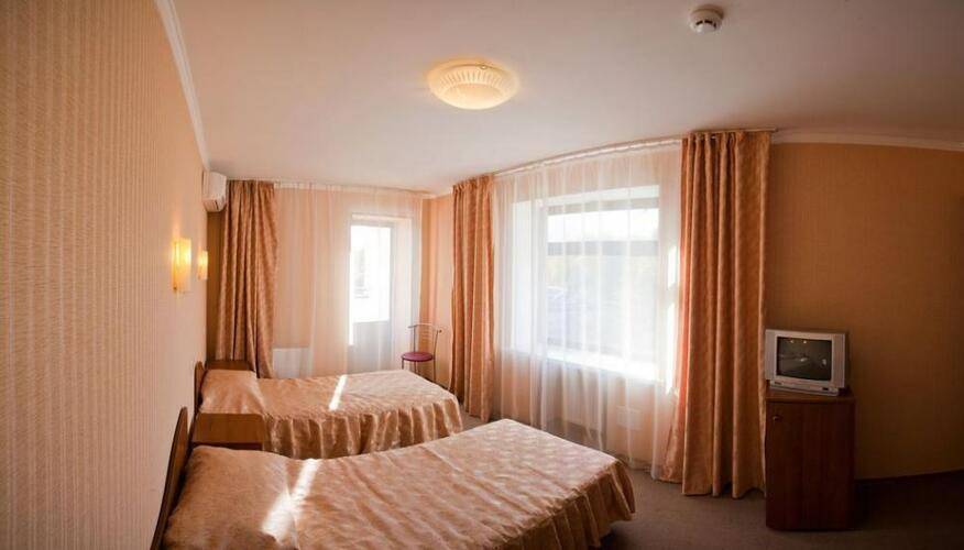 Golden Family Resort