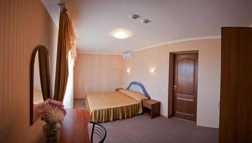 Golden Family Resort