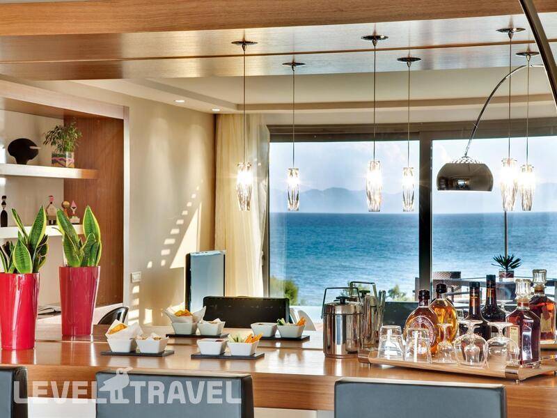Фотография Elite Suites By Rhodes Bay (Ex.Amathus Elite Suites)