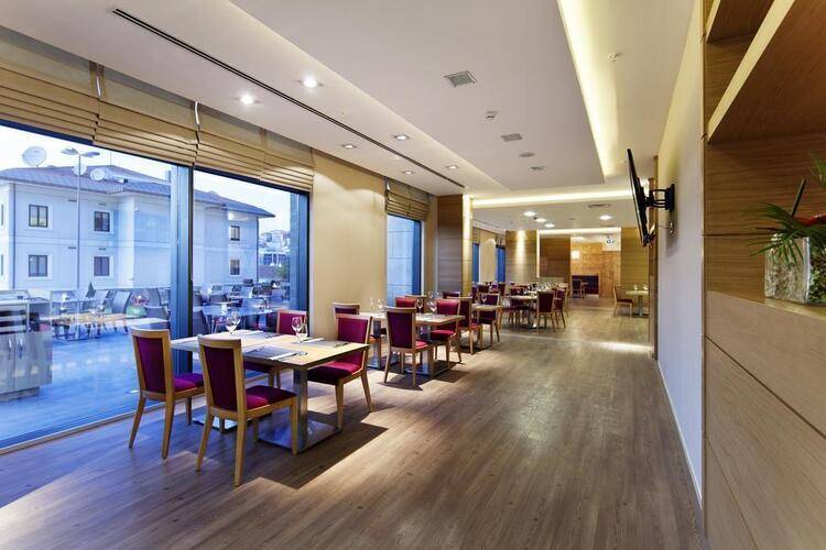 Dosso Dossi Hotels Golden Horn (Eх. Hilton Garden Inn Golden Horn)