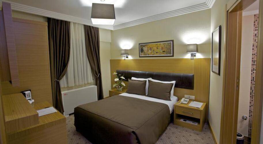 Mirilayon Hotel