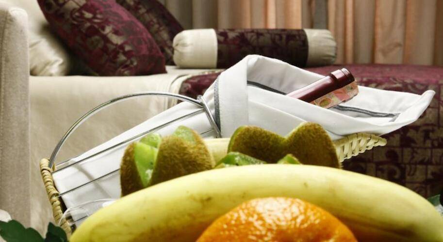 Mirilayon Hotel