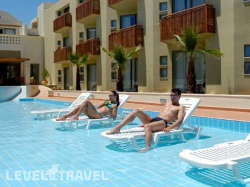 Фотография Giannoulis Santa Marina Plaza (Adults Only 16+)