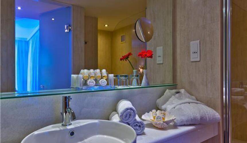Kriti Beach Hotel