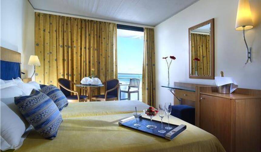 Kriti Beach Hotel