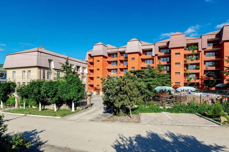 Отель Медведь Resort