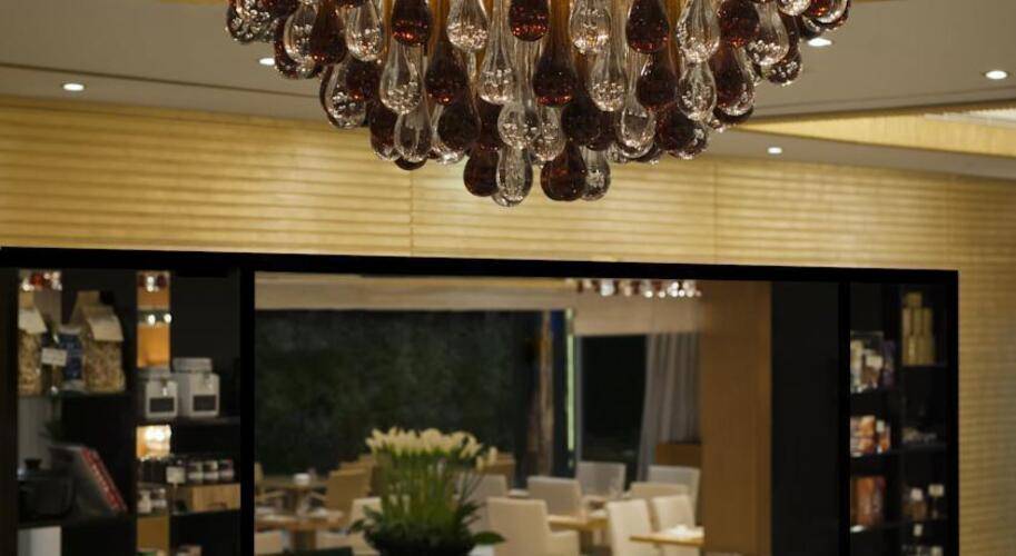 Damac Maison Dubai Mall Street