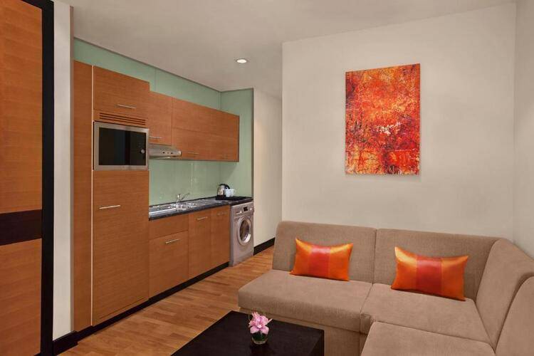 Double Tree By Hilton Hotel & Residence Dubai Al Barsha