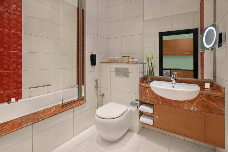 Double Tree By Hilton Hotel & Residence Dubai Al Barsha