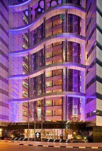 Double Tree By Hilton Hotel & Residence Dubai Al Barsha