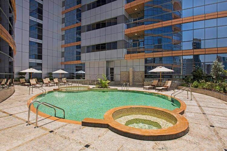 Double Tree By Hilton Hotel & Residence Dubai Al Barsha