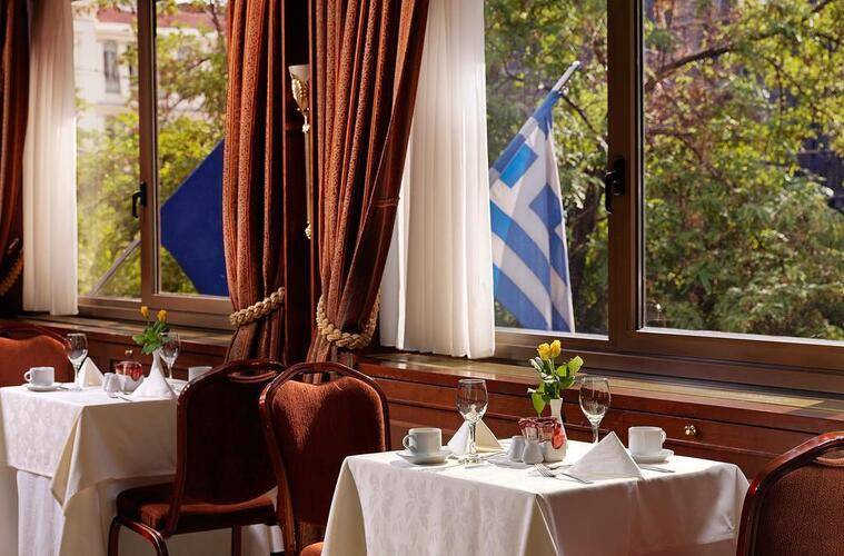 Titania Hotel