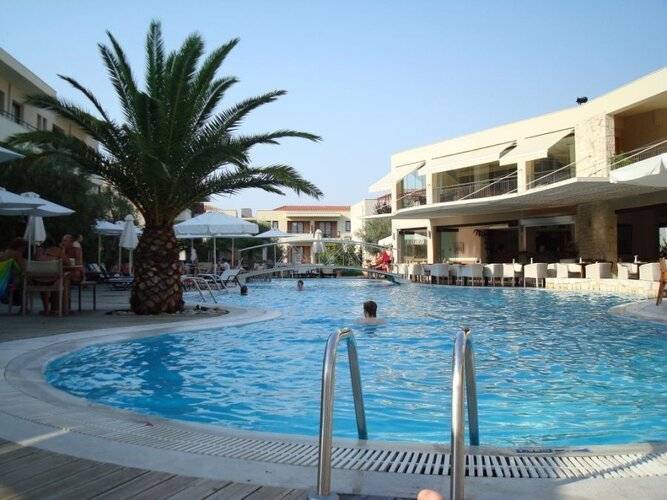 Renaissance Hanioti Resort