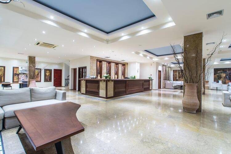 Alexandros Palace Hotel & Suites