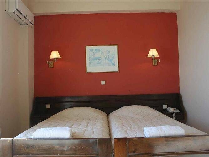 Aegli Hotel