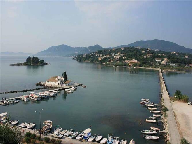 Aegli Hotel