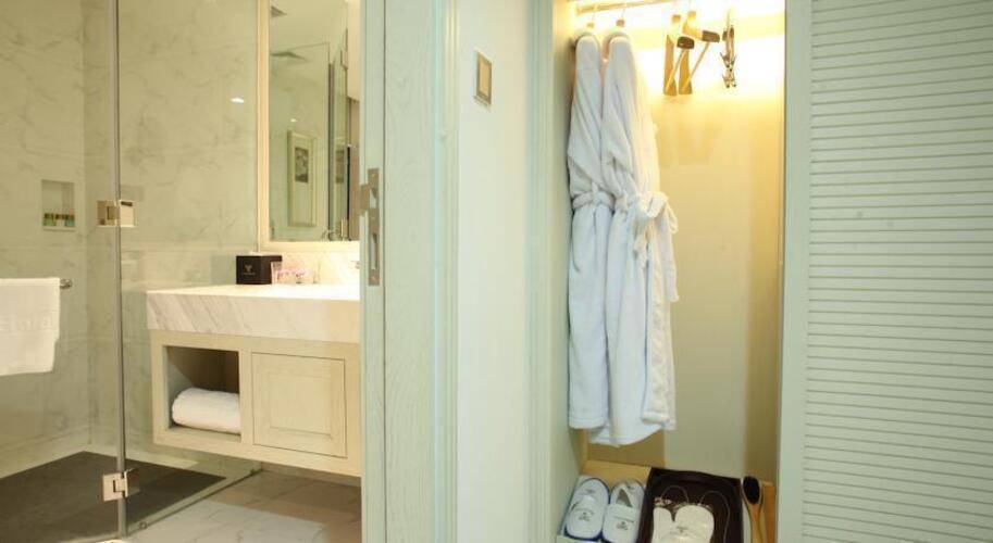 Brilliant Hotel